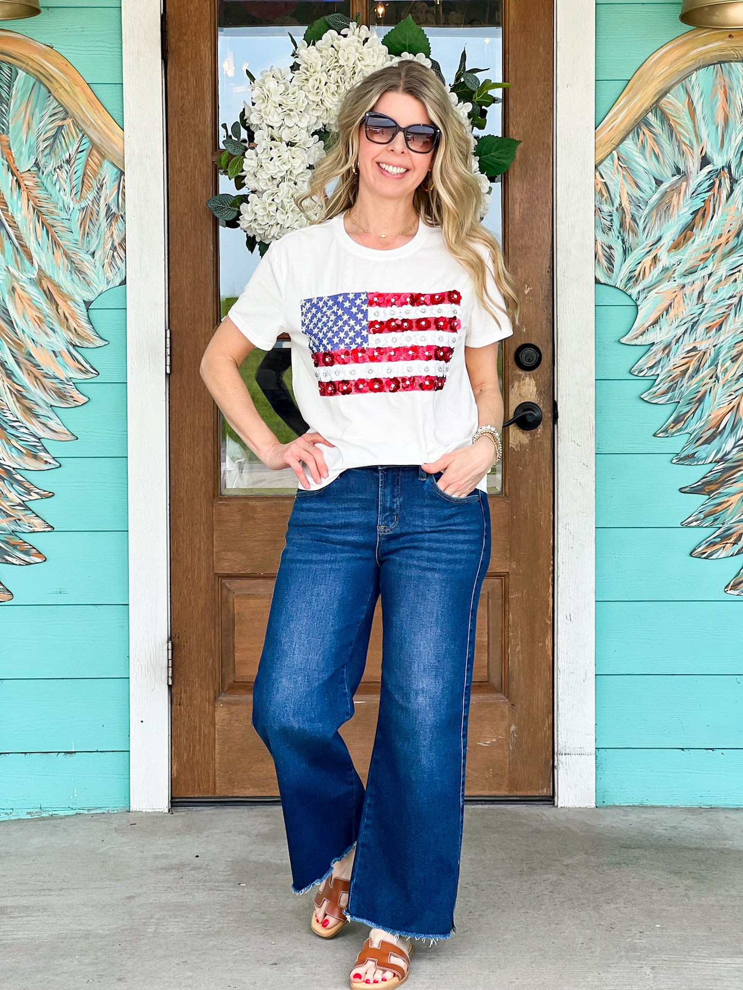 Queen of Sparkles American Flower Flag Tee
