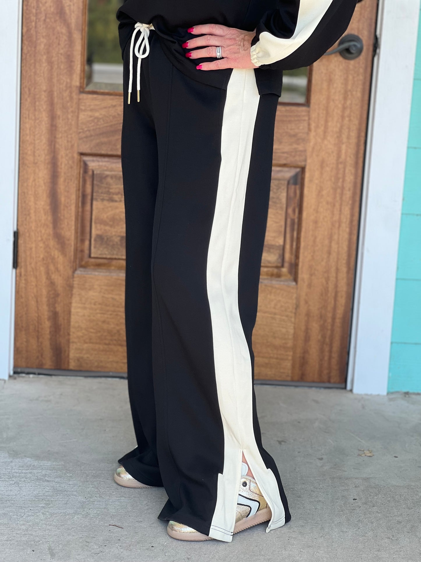 Wide Leg Color Block Black Pant