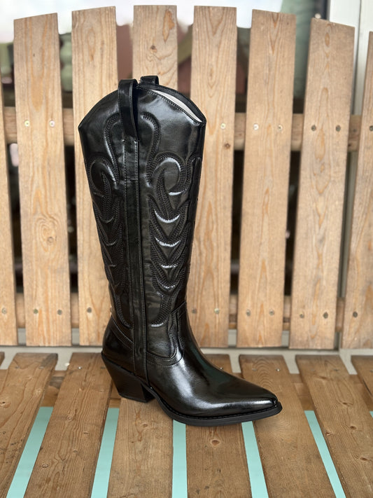 Matisse Dixie Black Patent Boots