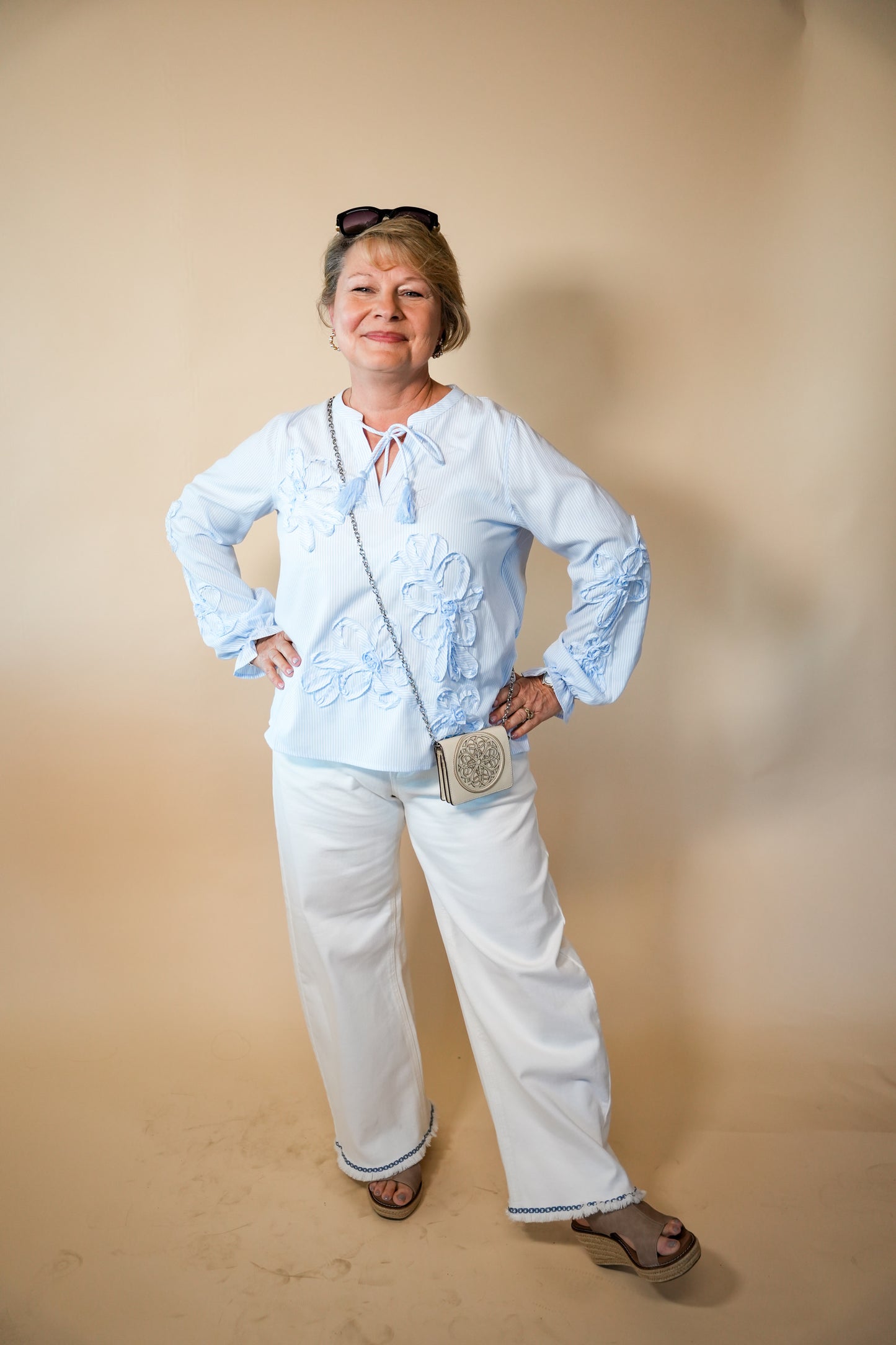 Risen Cream TC HR Blue Embroidered Denim