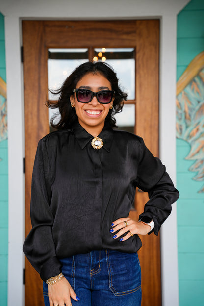 Brooche Button Black Long Sleeve Shirt