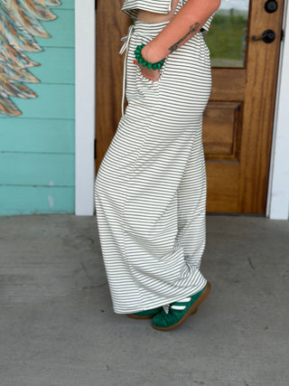 Ivory & Black Elastic Waist Stripe Pants