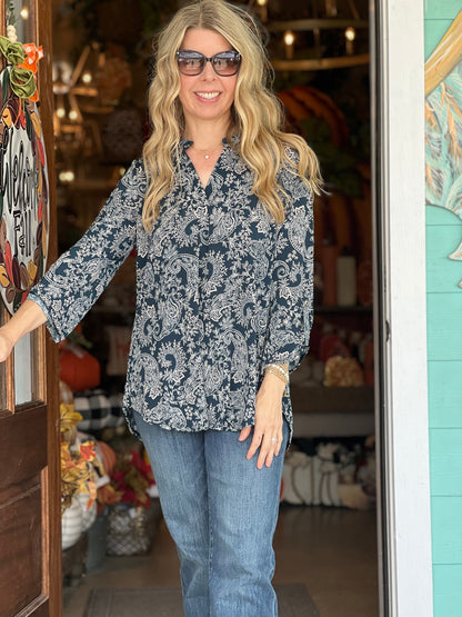Lizzy Midnight Teal Pattern 3/4 Sleeve Top