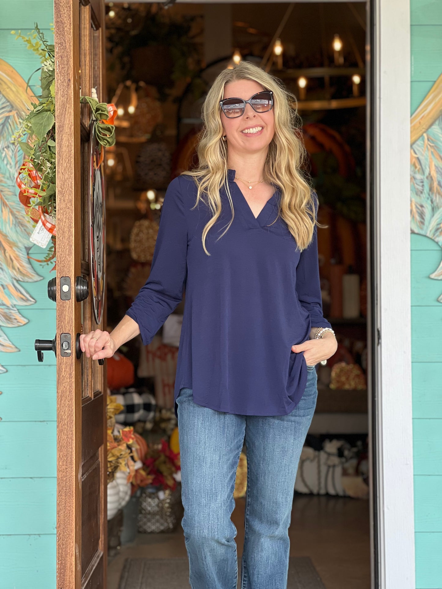 Lizzy Navy 3/4 Sleeve Top