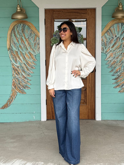 Off White 3/4 Sleeve Blouse Medium