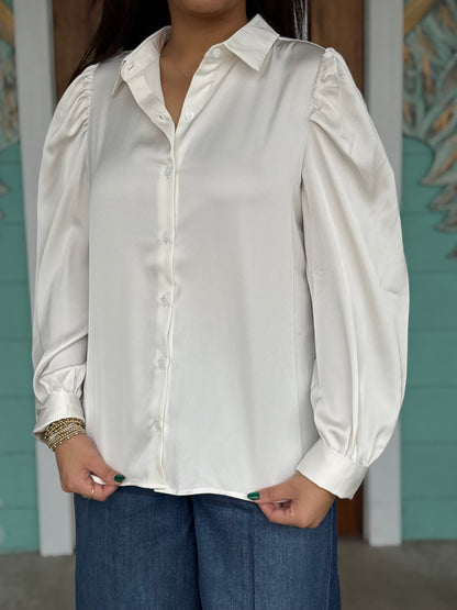 Off White 3/4 Sleeve Blouse Medium