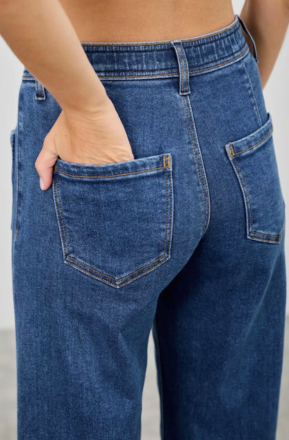 Saige MR Crop Wide Pocket Detail Denim