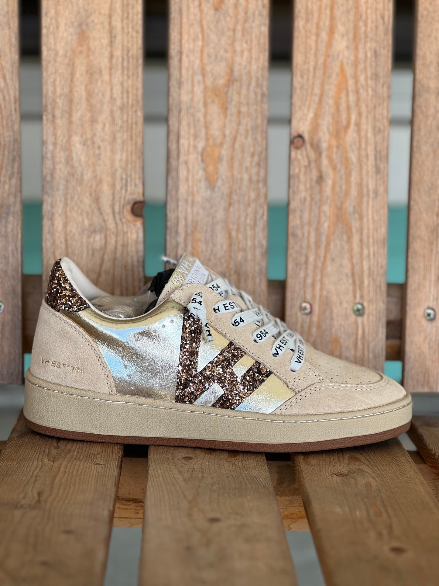 Vintage Havana Step 1 Washed Gold Sneakers