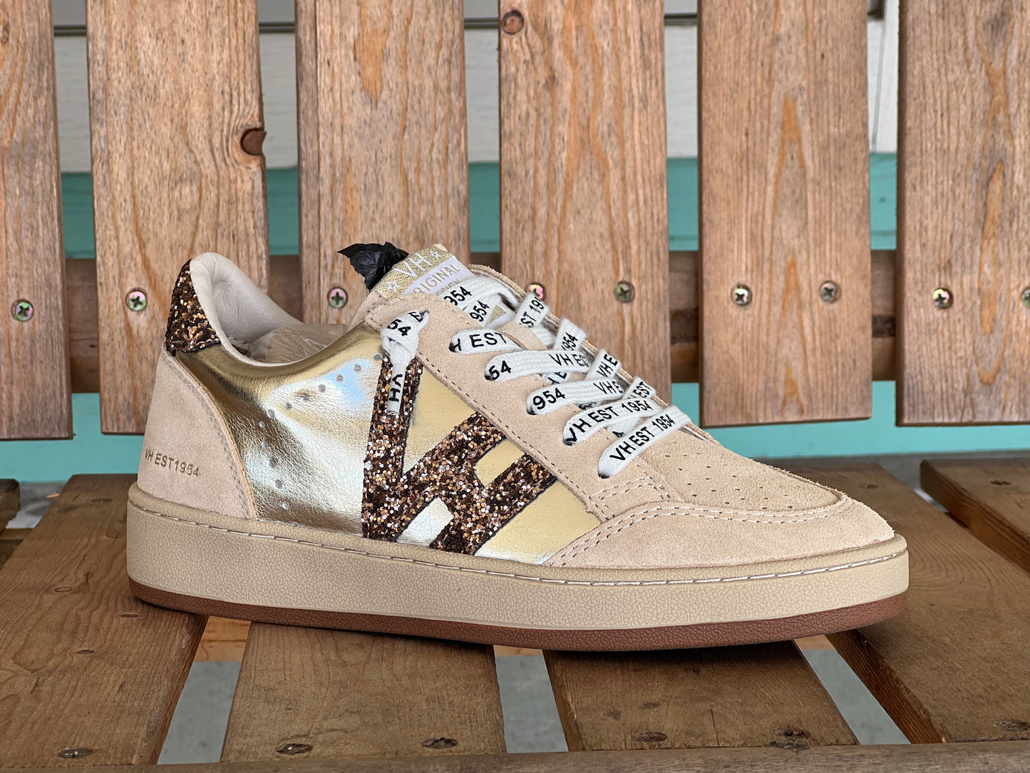 Vintage Havana Step 1 Washed Gold Sneakers