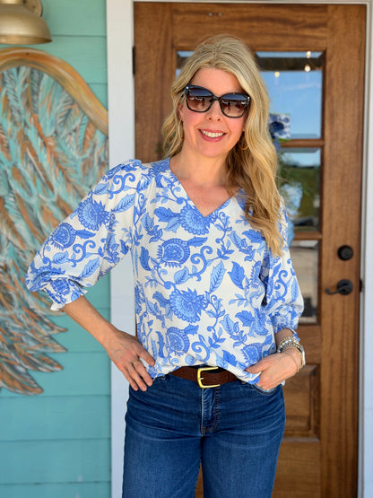 Ashlyn Blue Porcelain Vines Top