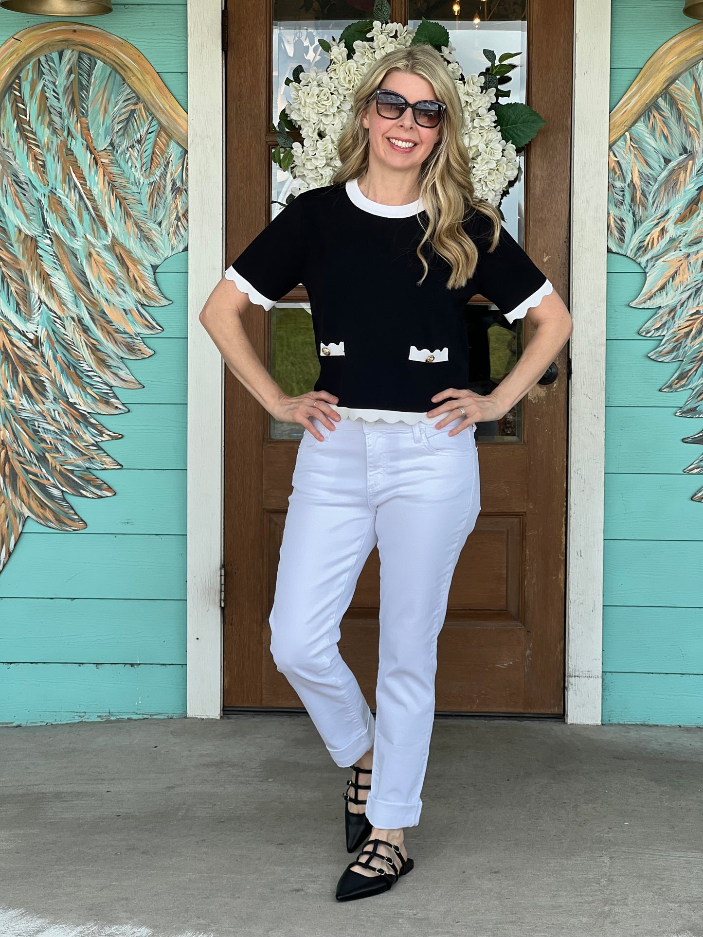 Black w/White Scallop Trim Top