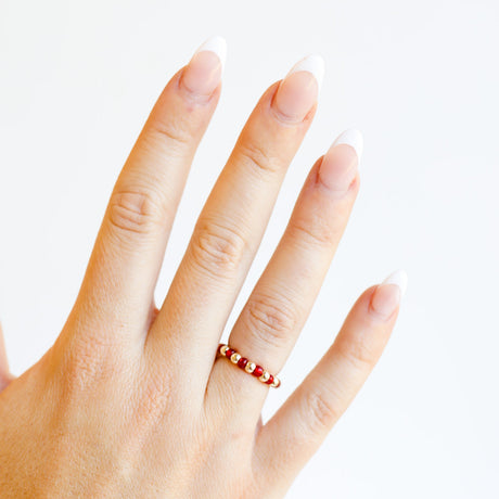 Beaded Blondes Poppi Ring in Maroon