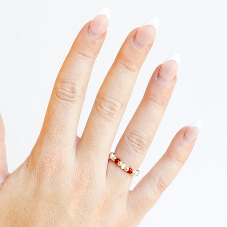 Beaded Blondes Poppi Ring Maroon Wht