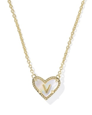 Kendra Scott Heart Letter  Pndt -- V