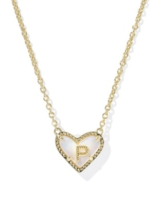 Kendra Scott Heart Letter  Pndt -- P