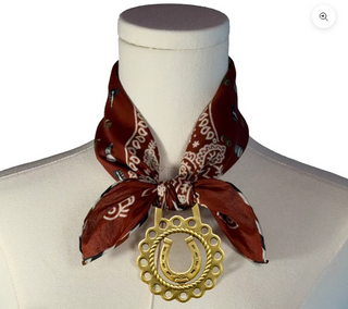 Hampton Road Horseshoe Brass Medallion