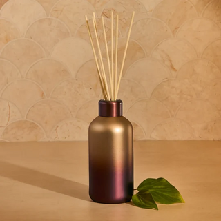 Apple Oud Artisan Tuscan Radiance Reed Diffuser
