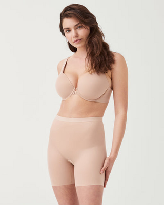 Spanxshape Invisible Girlshort Champagne Beige