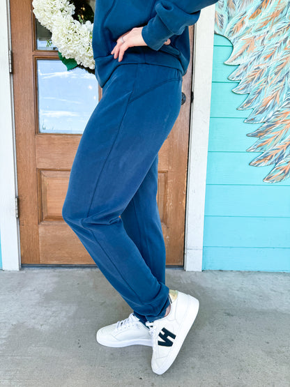 Navy Essential Tapered Pant