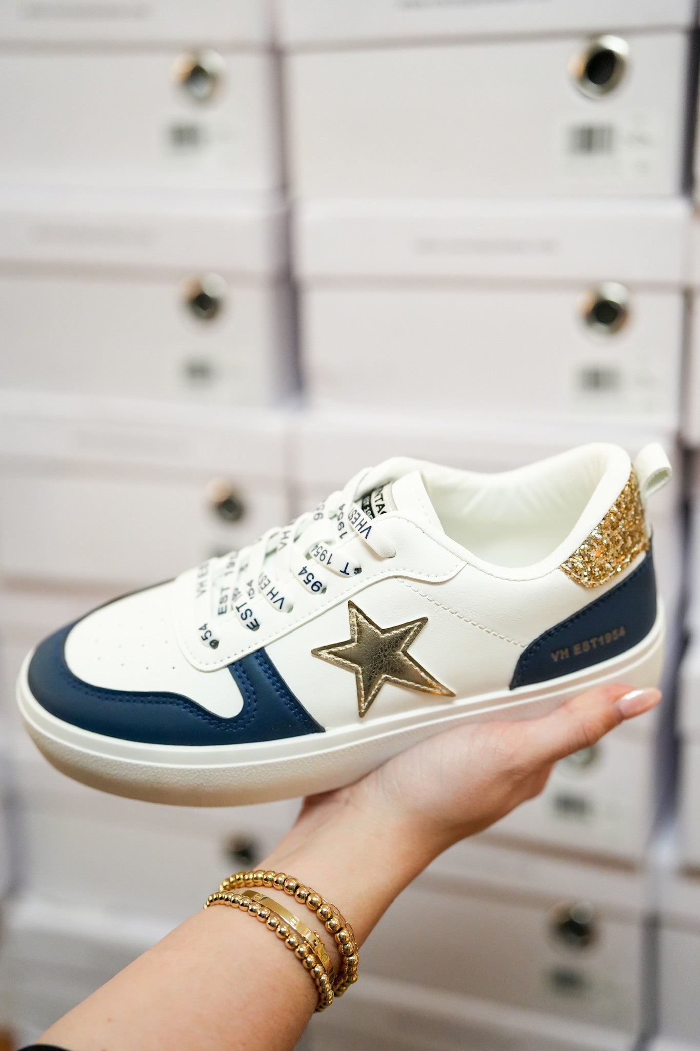 Vintage Havana Aura Navy Gold Sneaker